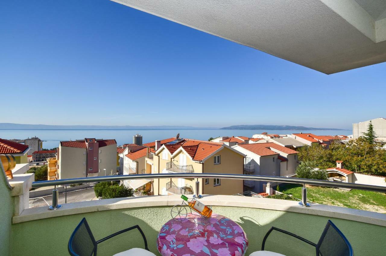 מאקרסקה Apartmani Roso מראה חיצוני תמונה